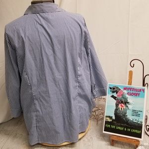 CJ Banks Tops - 3X CJ Banks Blue & White Pinstripe Blouse CJ Banks Tops - 3X CJ Banks Blue & White Pinstripe Blouse